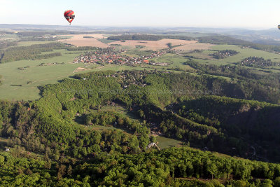 1061 - Czech balloons meeting 2012 in Chotilsko - IMG_0587_DxO format Pbase.jpg