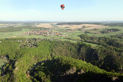 1065 - Czech balloons meeting 2012 in Chotilsko - IMG_0591_DxO format Pbase.jpg