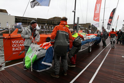 906 - The 2011-2012 Volvo Ocean Race at Lorient - IMG_6605_DxO Pbase.jpg