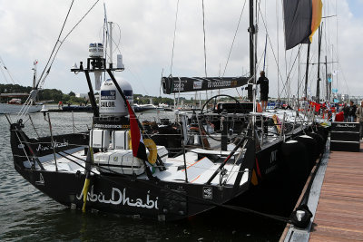 1058 - The 2011-2012 Volvo Ocean Race at Lorient - MK3_9366_DxO Pbase.jpg