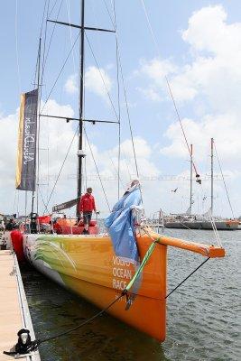 1079 - The 2011-2012 Volvo Ocean Race at Lorient - IMG_6728_DxO Pbase.jpg