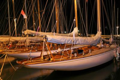 Voiles de Saint-Tropez 2005 -  Voiliers de tradition photographis de nuit