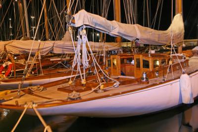 Voiles de Saint-Tropez 2005 -  Voiliers de tradition photographis de nuit