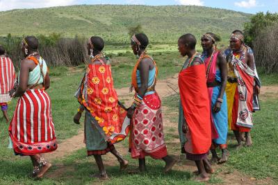 Visite d'un village Masa situ en bordure de la rserve de Masa-Mara