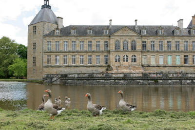 Visite du chateau de Sully, en Bourgogne