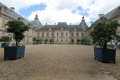 Visite du chateau de Sully, en Bourgogne