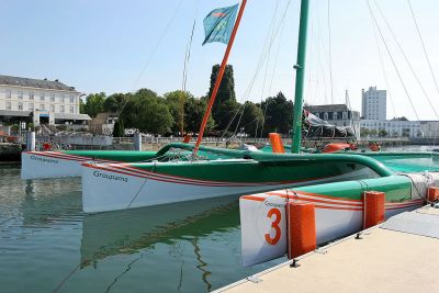 Le maxi trimaran de 105 pieds (31,50m) Groupama 3