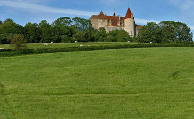 Paysage de la Cte dOr autour de Chateauneuf en Auxois