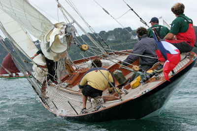 34 Douarnenez 2006 - Le samedi 29 juillet - Pen Duick, le voilier mytique d'Eric Tabarly