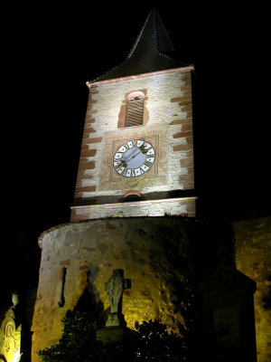 212 Unawihr l'église fortifiée de nuit