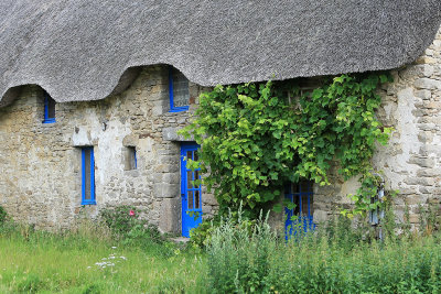 Maison typique de la Grande Brière avec sons toit de chaume - MK3_4832_DXO.jpg