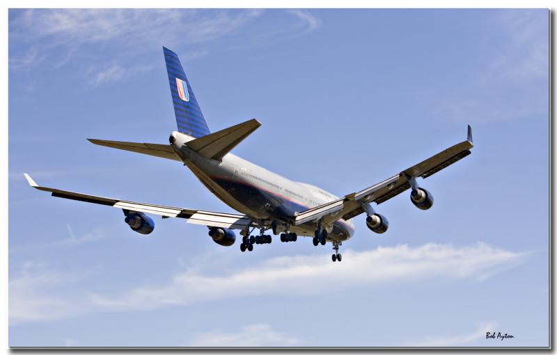 United Airlines 747.jpg