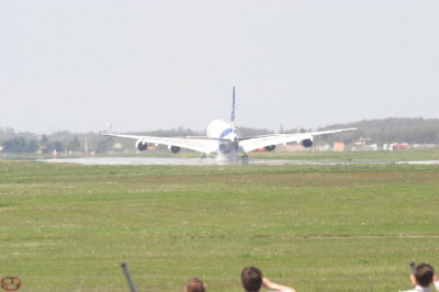 Touch down !