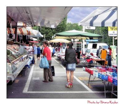 Street market life