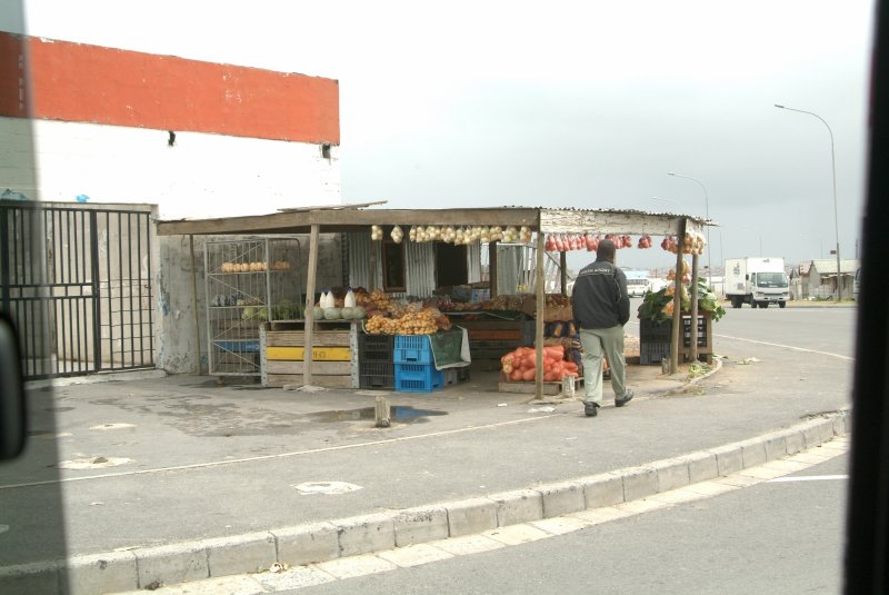 PRODUCE STAND