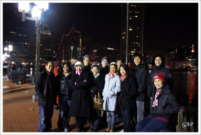 20080101_NewYearCountdown_100_sm.jpg