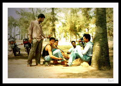 Sunil,Prakash,Pandyan,Ramesh,me