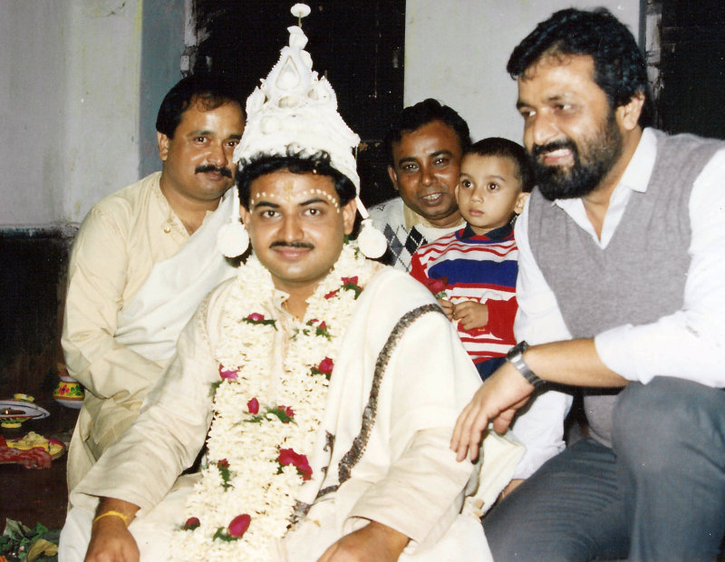 The De Maan in Bengali Bridegrooms Regalia, in anticipation of the Marriage rituals.