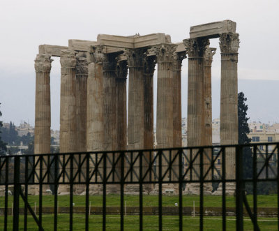 The imposing Corinthian colums at the Temple of Olympian Zeus opposite the Acropolis.