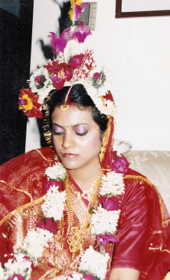 Bashful Bride at the Reception in Kolkata, at the Oberoi Grand Hotel.