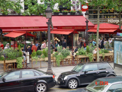 The Champs Elysees is a picture of vibrant energy and Parisian flamboyance!