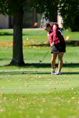 Jehri teeing off on #3