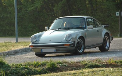  Porsche 911SC 