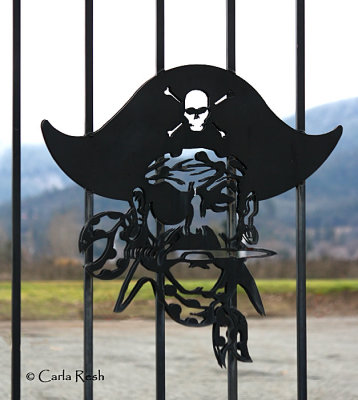 Pirate Gate