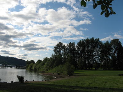 Cathedral Park Williamette River