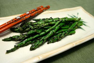 black sesame asparagus