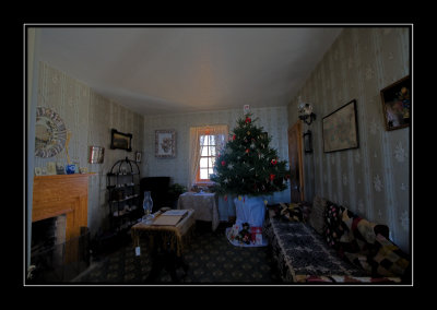 Living Room HDR-2.jpg