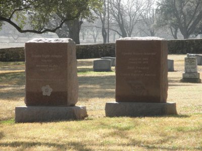 Graves of Pres & Lady Bird Johnson