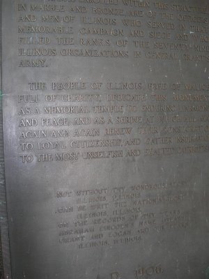 inside Illinois Monument