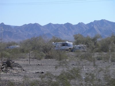 Quartzsite/Dry campers in desert