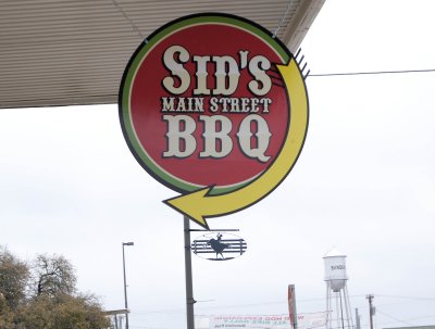 Sids Main Street BBQ
