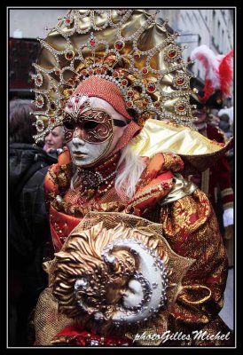 carnavenit104.jpg