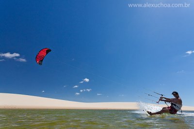Kite surf nos Lencois Maranhenses, Maranhao, 8988.jpg