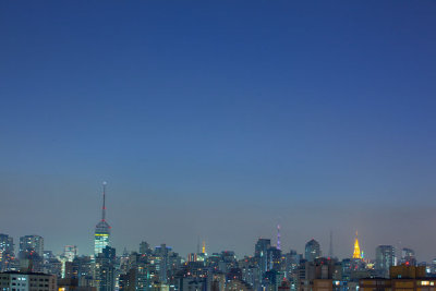 Prdios de So Paulo ao entardecer Antenas da Avenida Paulista So Paulo 33.jpg