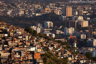 Favela-Rio-de-Janeiro-110926-4399.jpg