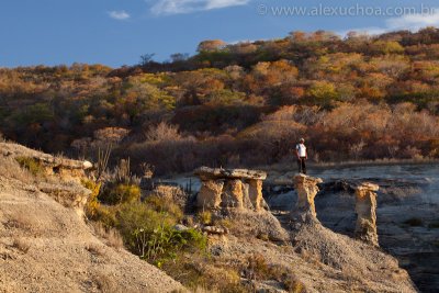 Serra-da-Capivara-Piaui-120501-1280.jpg