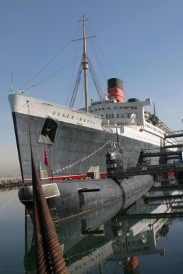 The Queen Mary and Soviet Sub