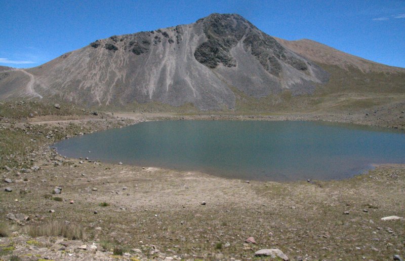 Lago del Sol