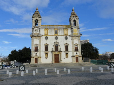 Die im manuelischen Stil gebaute Igreja Carmo in Faro