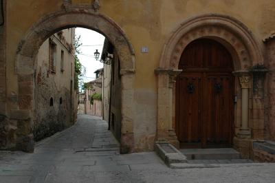 Gate of La Claustra