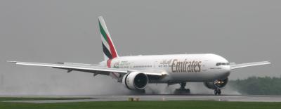 A6-EBM  Emirates B777-300ER