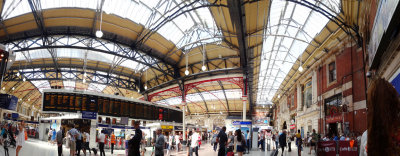 victoria station, london