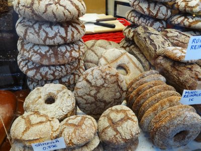 bread, helsinki farmer's market