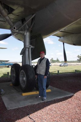 Jerre and Landing Gear on B-36
