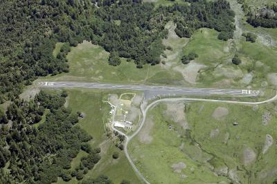 Kneeland Airport