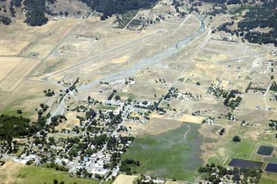 Round Valley Airport